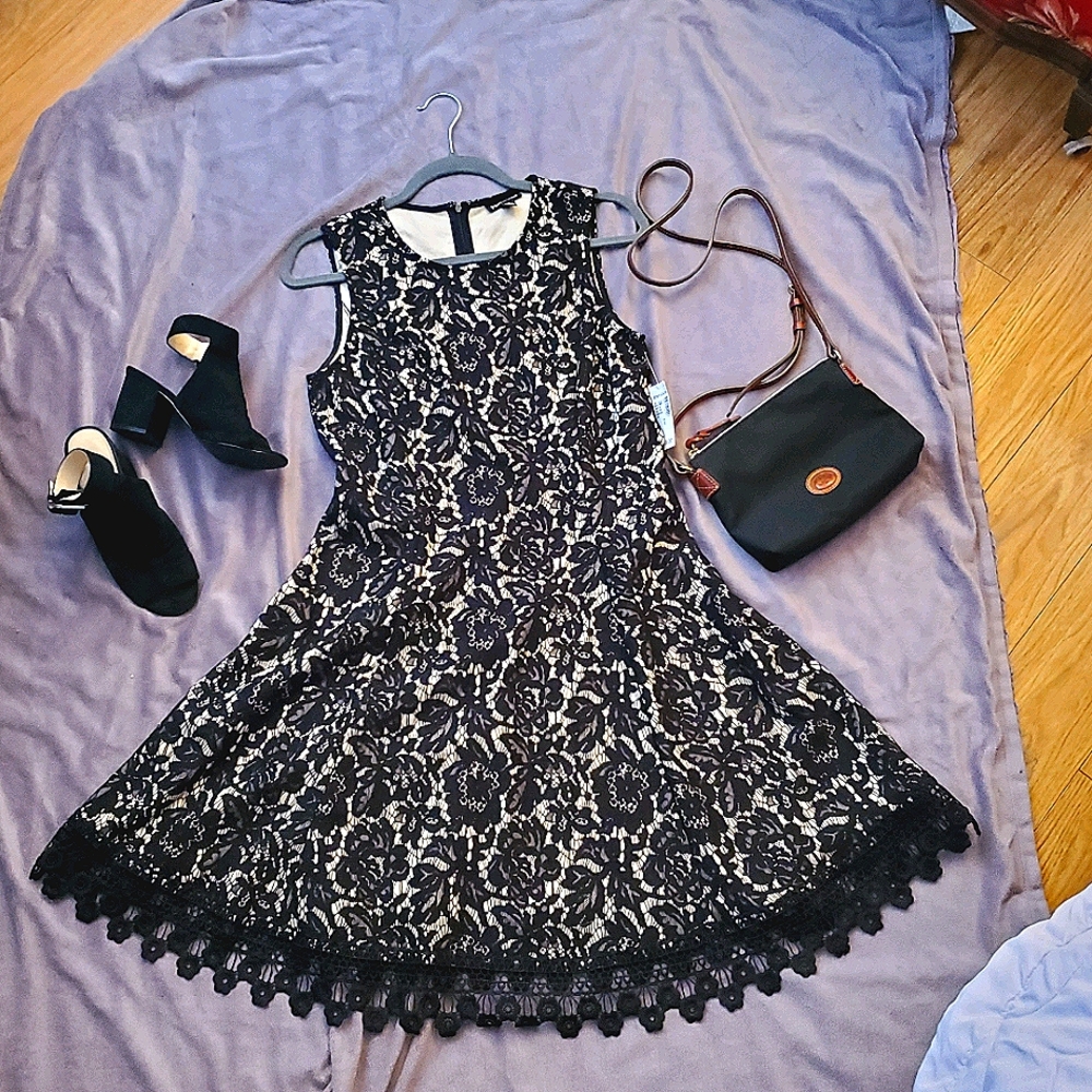 DRESS 👗